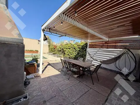 Depto Tipo Casa en Venta 10 años