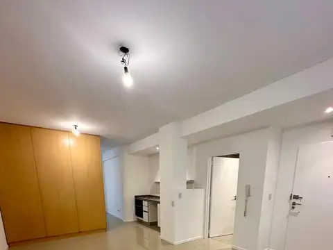 ALQUILER MONOAMBIENTE IMPECABLE CON PATIO Y BALCON- EN BAJO BELGRANO