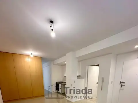 ALQUILER MONOAMBIENTE IMPECABLE CON PATIO Y BALCON- EN BAJO BELGRANO