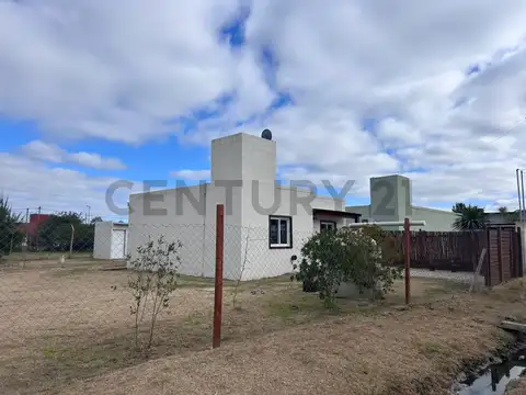 Casa en alquiler en Altos de Los Talas Berisso