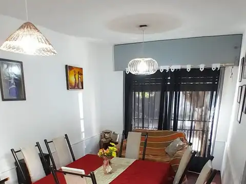 Depto Tipo Casa en Venta 56 años