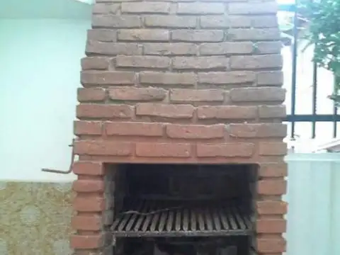 Depto Tipo Casa en Venta 35 años