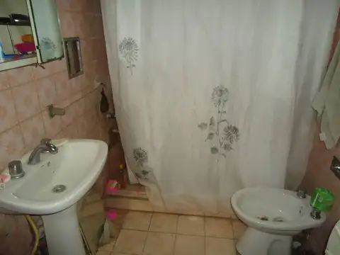 VENTA DE 2 DEPARTAMENTOS EN UN MISMO LOTE