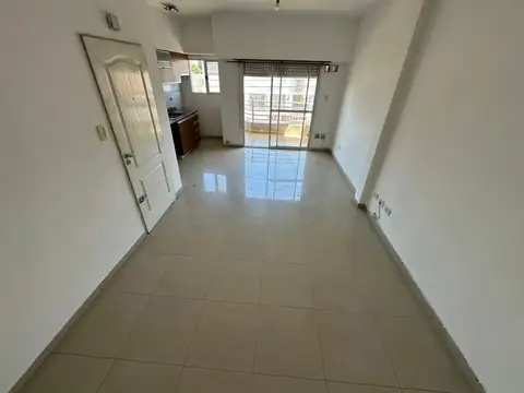 General Pirán 100, Piso 2