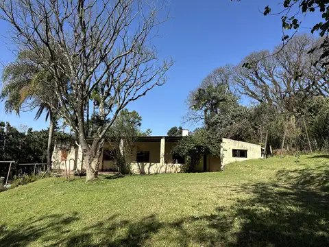 Casa en Venta, a metros de Rotonda Av. Aconquija 3100