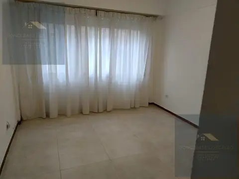 Departamento en Alquiler al Este