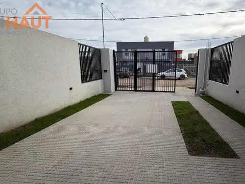 Depto Tipo Casa en Venta de 4 ambientes