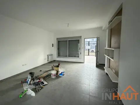 Depto Tipo Casa 4 ambientes con 1 baño