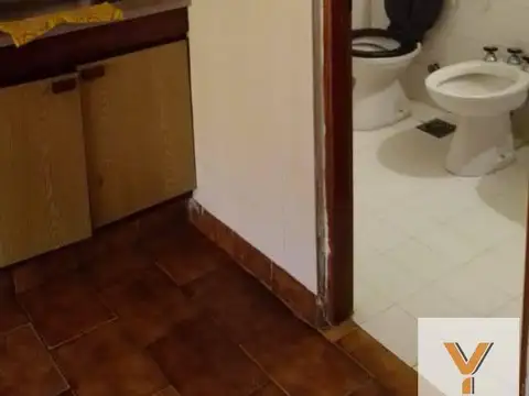 Departamento 4 ambientes con 2 baños