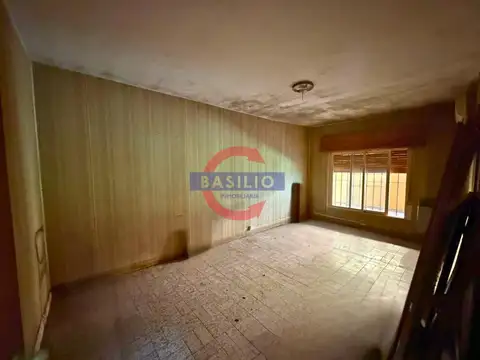 Terreno en Venta 30  mts Fondo