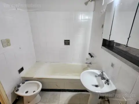 Departamento 3 ambientes con 1 baño