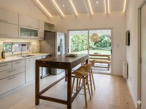 Casa en Venta en Septiembre, USD 250.000