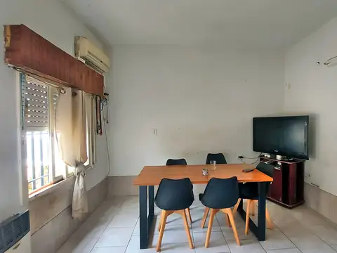 Casa en Venta en Morón, USD 62.000