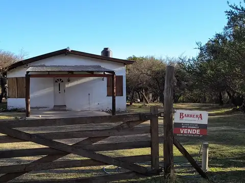 Cortaderas, casa 105 m2 cub. + 26 m2 semi sobre lote 2491 m2