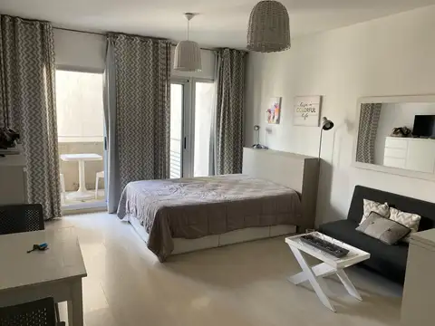 ALQUILER Hermoso Monoambiente con Balcón Totalmente Amoblado en Palermo Soho