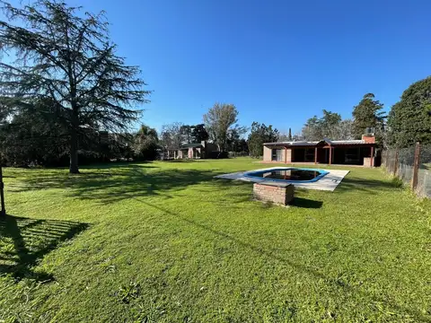 Venta casa en Oliveros con gran terreno