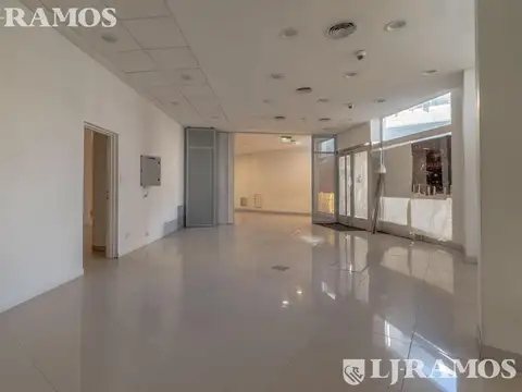 Local en Alquiler 40 años