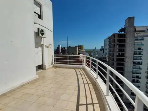 OROÑO 41 bis. PISO 14. 3 DORM. COCHERA. BALCON.