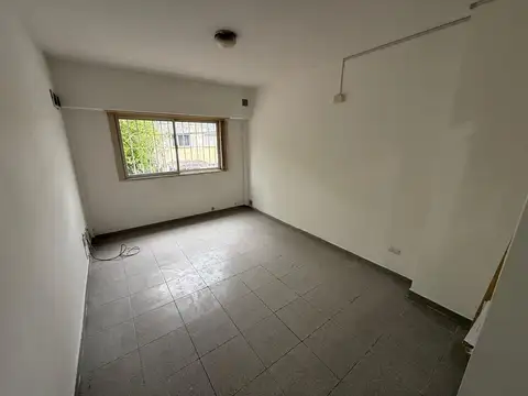 Vicente Lopez 900, Piso 1