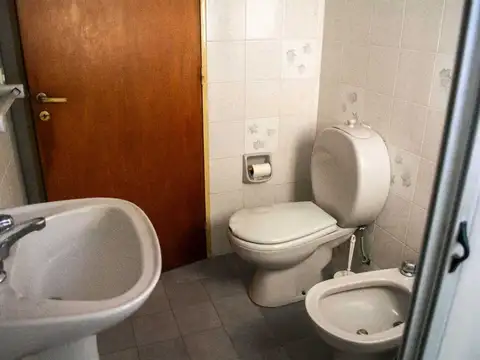 Depto Tipo Casa en Venta en Villa Bonich, USD 85.000