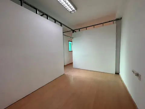 OFICINA EN ALQUILER – PLENO CENTRO