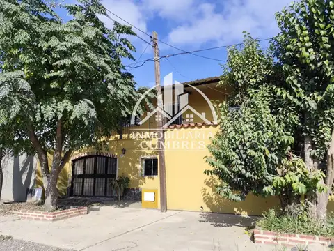 Casa en Venta con 1 cochera