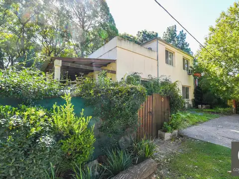 Casa de 4 dormitorios en venta - linda con jcr - Fisherton