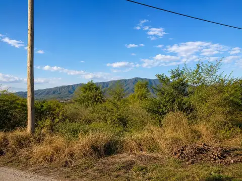Terreno en Venta en Raco, USD 68.000