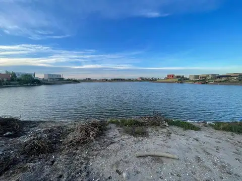 Terreno en Venta en San Sebastian, USD 105.000