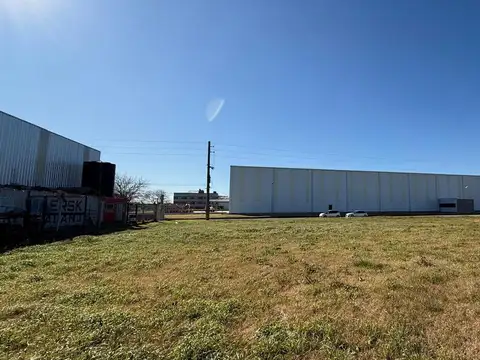 Parque Hudson 3135 mts Av. Bemberg y Calle 147