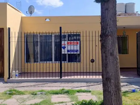 Casa en Venta en Luzuriaga, Maipú