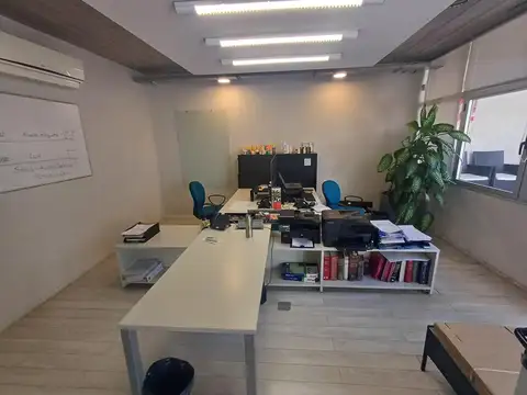 Bernardo de Yrigoyen 900