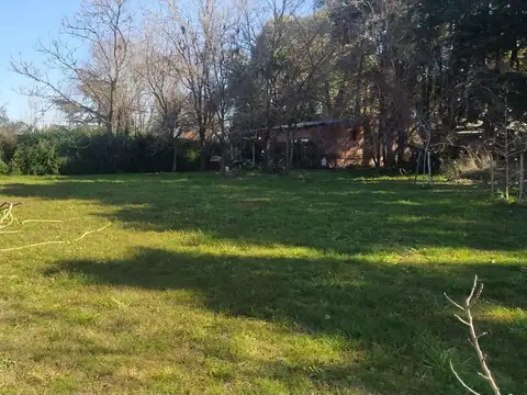 Terreno en Exaltacion de la Cruz - B. Jularo