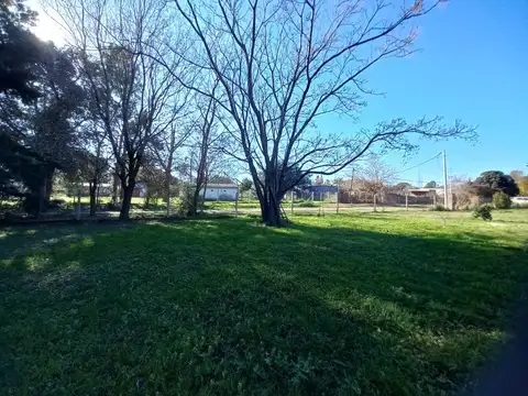 Terreno en Exaltacion de la Cruz - B. Jularo