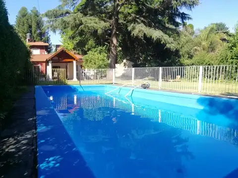 Quinta en Venta en Villa Gobernador Udaondo, USD 230.000