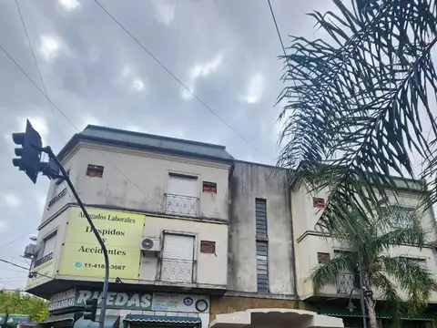 3 de Febrero 14