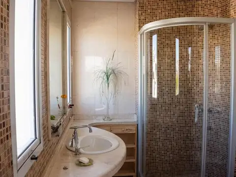Departamento en Venta de 4 dormitorios