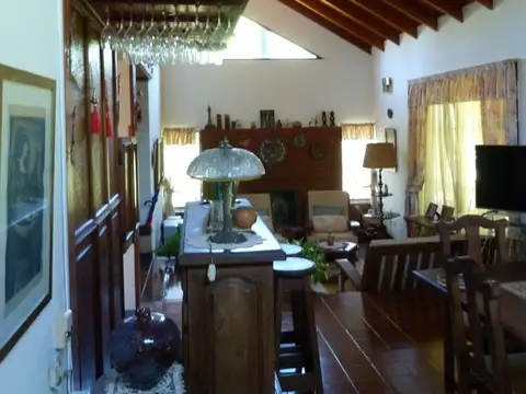 EL REMANSO - IMPECABLE - AMOBLADA - OPCION UNO O DOS TERRENOS.-