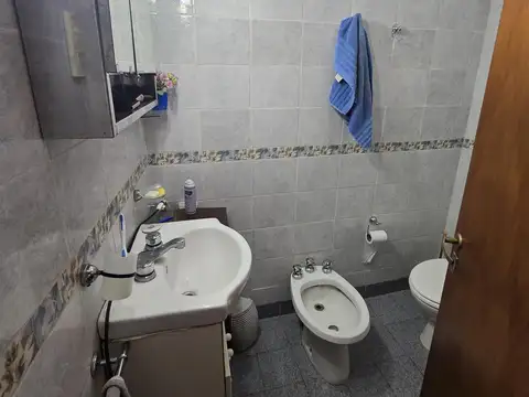Depto Tipo Casa en Venta 40 años