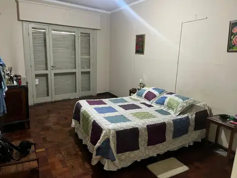 Depto Tipo Casa 5 ambientes con 1 baño