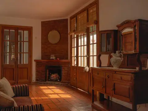 Casa en Venta en San Antonio de Areco, USD 450.000