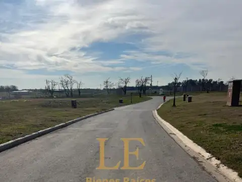 Terreno en Venta en San Sebastian, USD 23.000