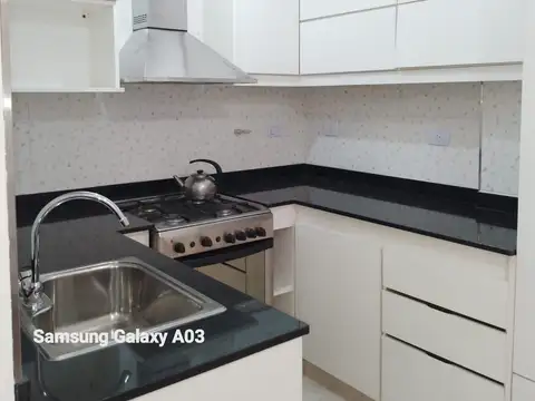 Depto Tipo Casa en Venta de 3 ambientes