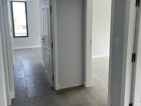 Departamento 4 ambientes con 2 baños