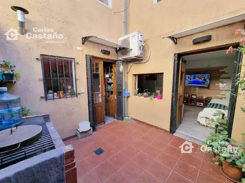 Depto Tipo Casa en Venta de 3 dormitorios