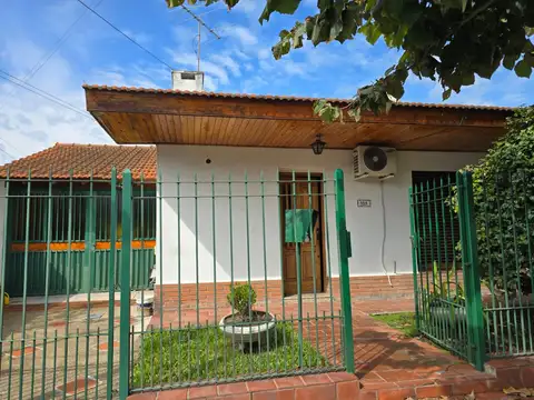 Buen lote # buen Acceso #burzaco#casa