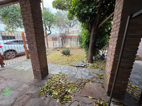 El Palomar Casa de 3 Ambientes en Lote Propio de 200 Mtrs F: 10506