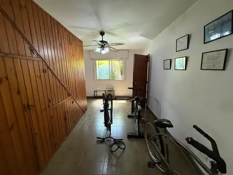 Casa en Venta en Avellaneda, USD 195.000