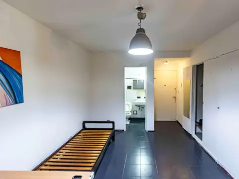 Paraguay 3400, Piso 1