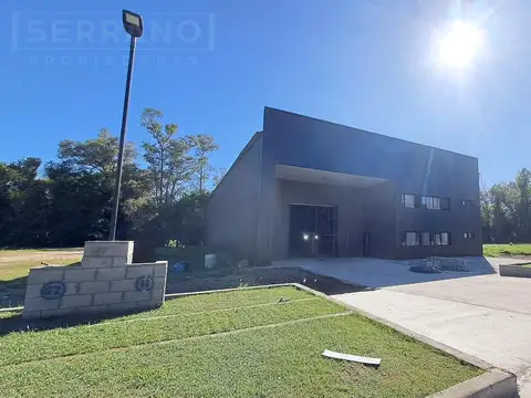 Alquiler Comercial Galpón 1000m1 Parque Industrial. Pavon. Exaltacion de la Cruz